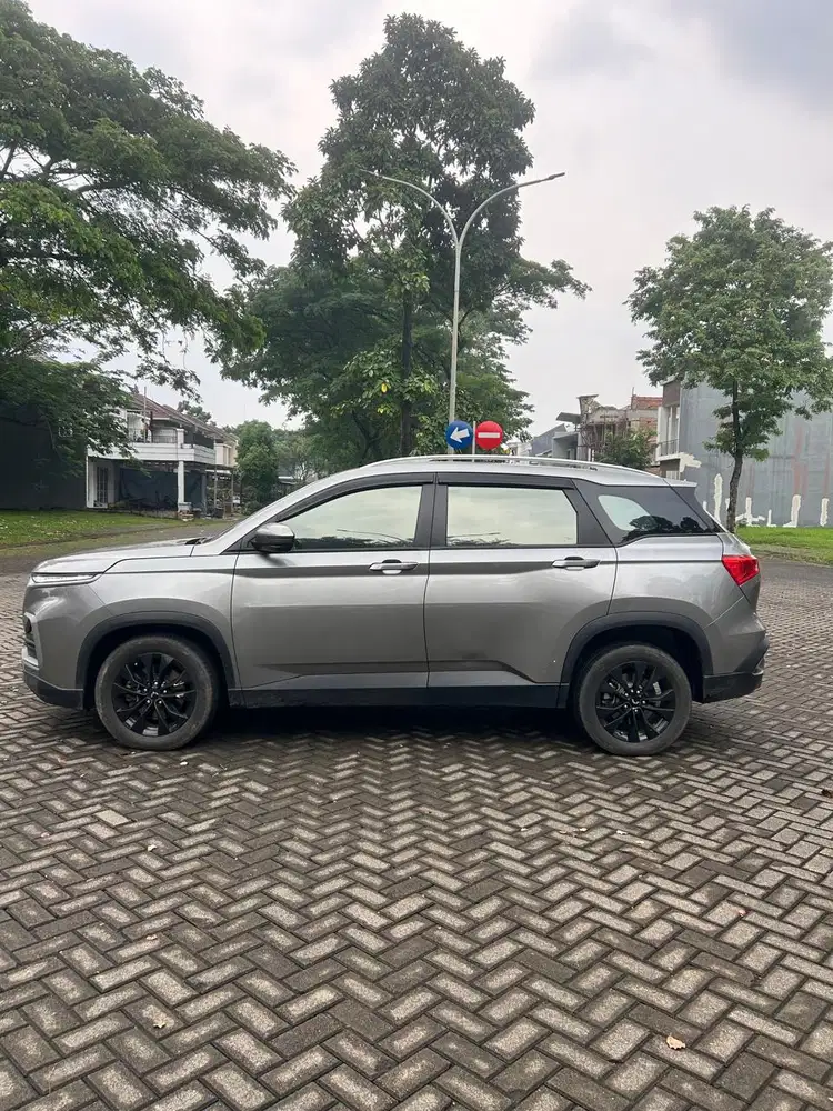 Wuling Almaz 1.5 Smart Enjoy 7-Seater 2022 AT