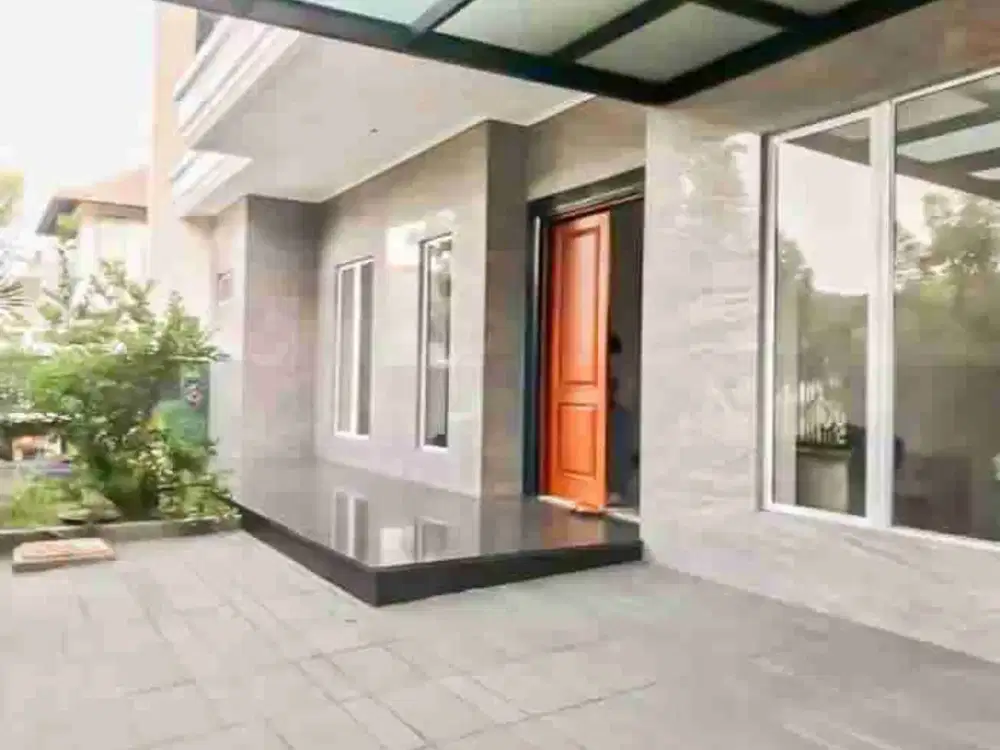 Jual Rumah Baru 2 Lantai Siap Huni Graha Family Dekat LOOP,Nasional Hospital,Pakuwon Mall