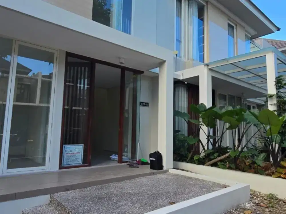 Rumah 2 Lantai Full, Lokasi Terbaik di Buono Vista Citraland, SBY