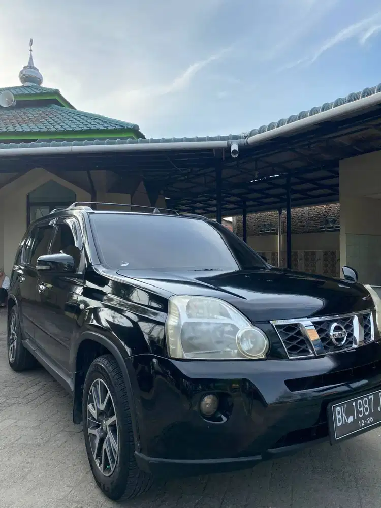 NISSAN X-TRAIL 2.5 ST T31 2010