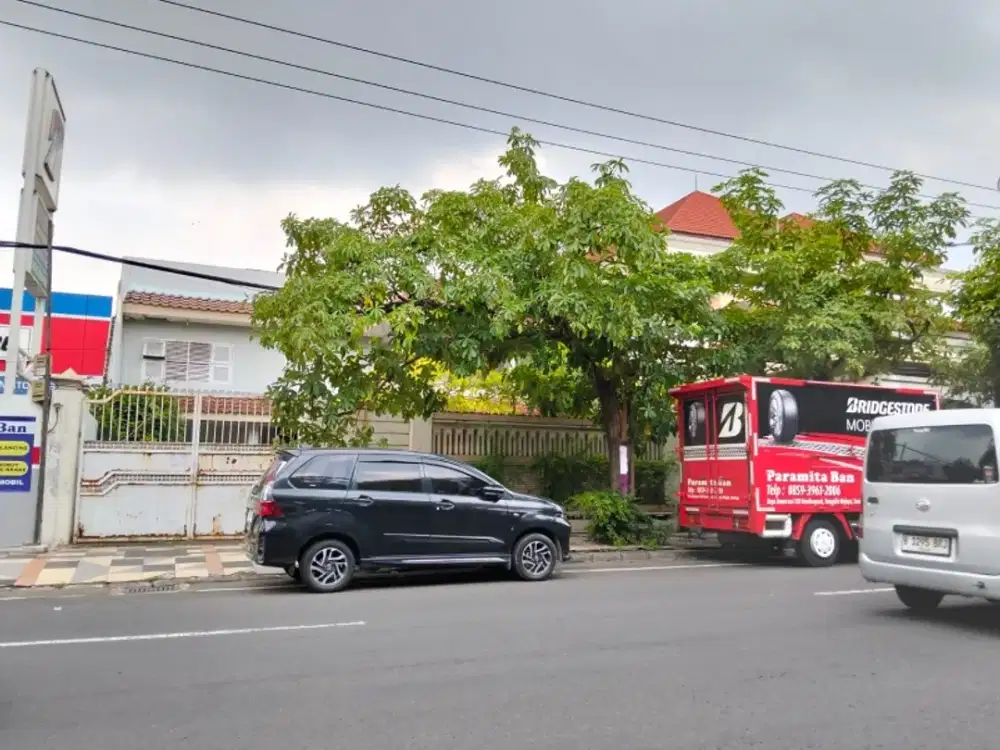 Dijual rumah 2 unit jejer hitung tanah Raya Jemursari