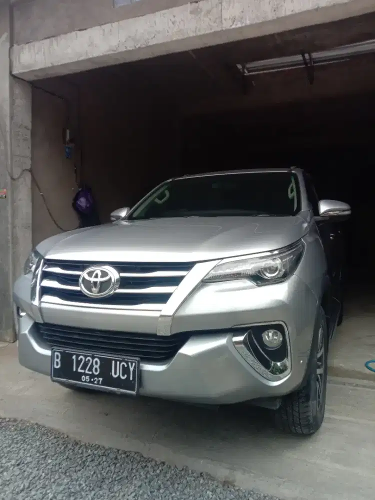 Toyota Fortuner VRZ