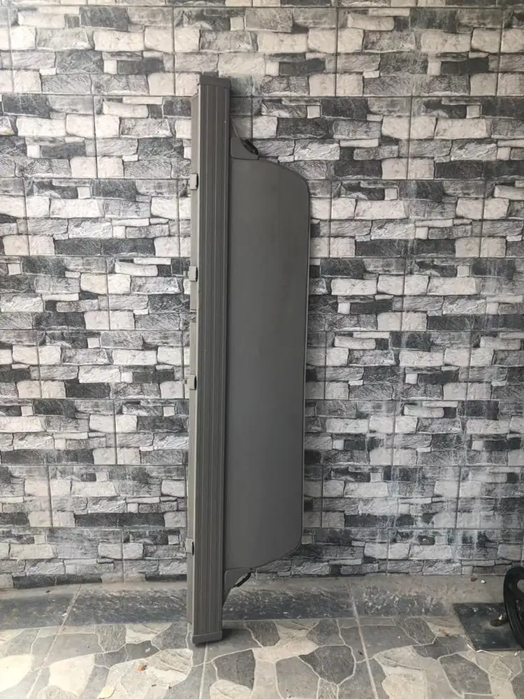 Cover Bagasi Tonneau Nissan Xtrail T30 - Ori Bawaan Mobil