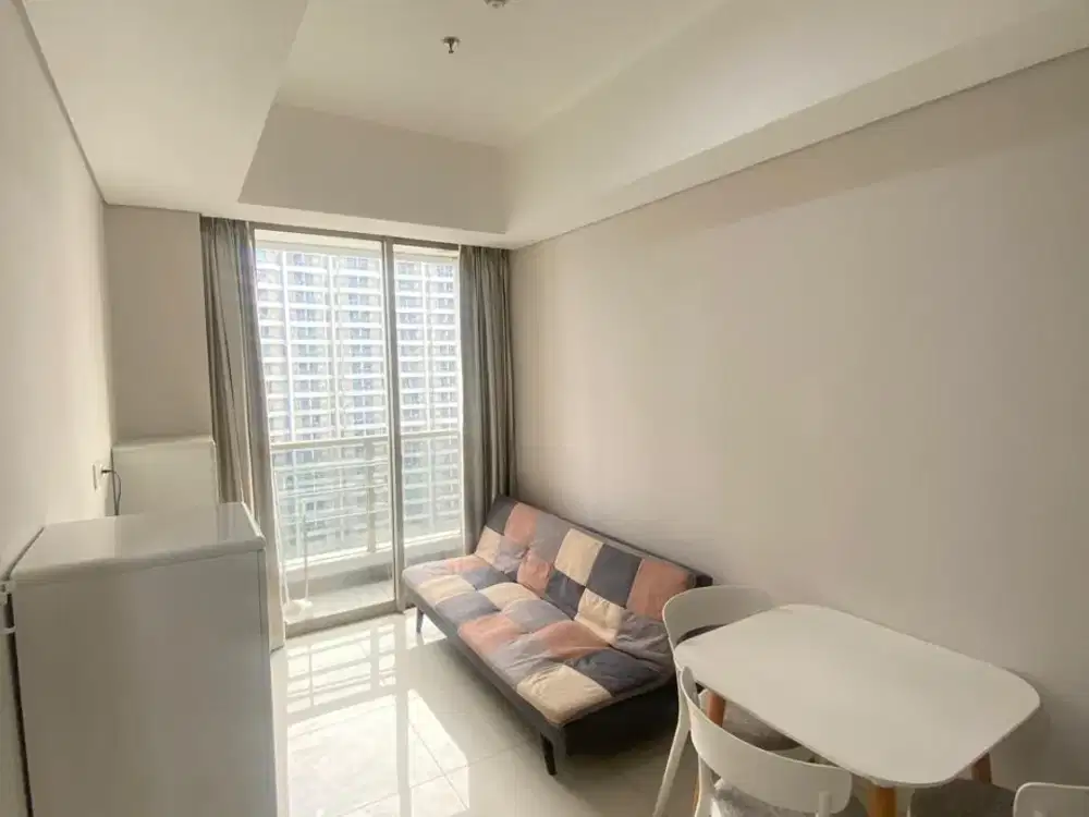 Di Sewakan Apartemen Taman Anggrek Residences 2 Bedroom Furnish
