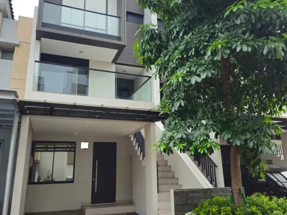 DISEWA RUMAH GOLF ISLAND PIK UK 5x15 (3 LANTAI) AC 4 UNIT &  GORDEN HARGA NEGO