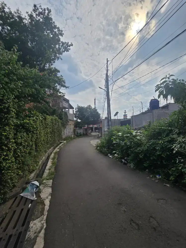 Tanah di jual cepat di ciputat dekat jalan utama