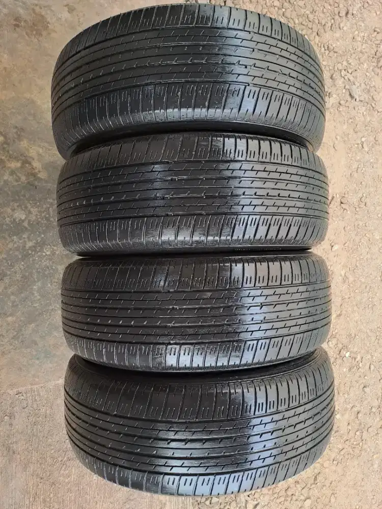 Ban 235/60/18 Bridgestone Dueler HL33 4pc 80%
