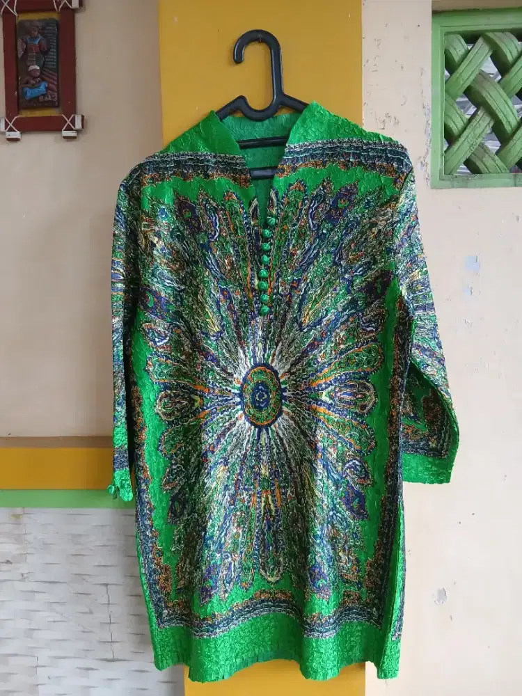 Atasan bahan bangkok