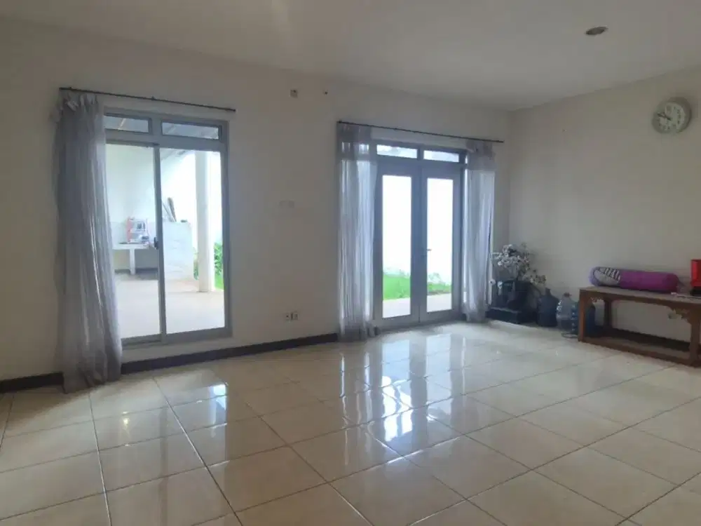 Jual Cepat, Rumah Nyaman Siap Huni Di Kawasan Tenang Kota Baru Parahyangan, Bandung