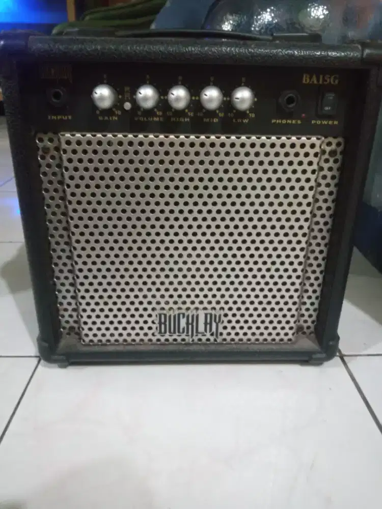 Ampli gitar merk bucklay BA15G