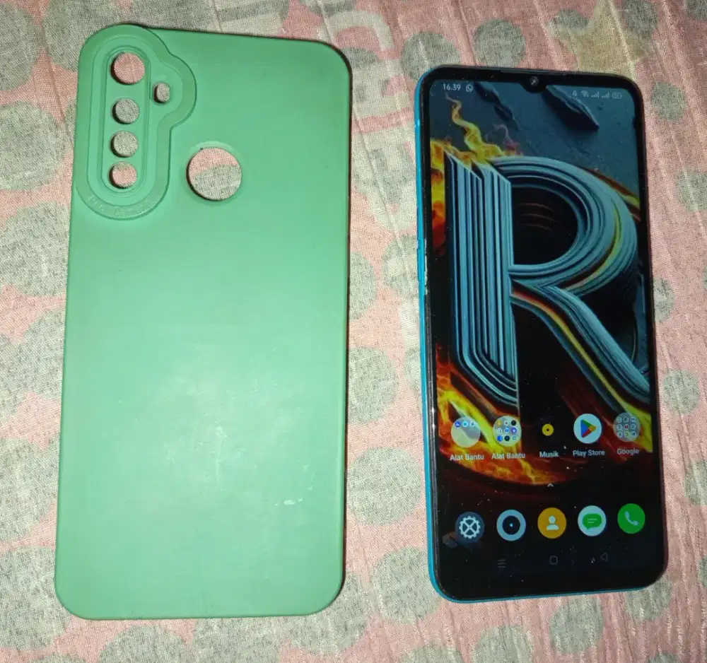 Realme 5i 4/64 GB Normal.