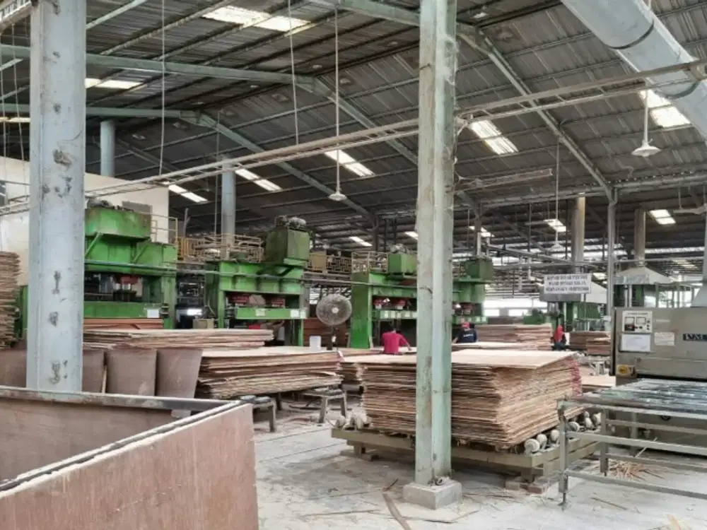 Pabrik Kayu di Jombang