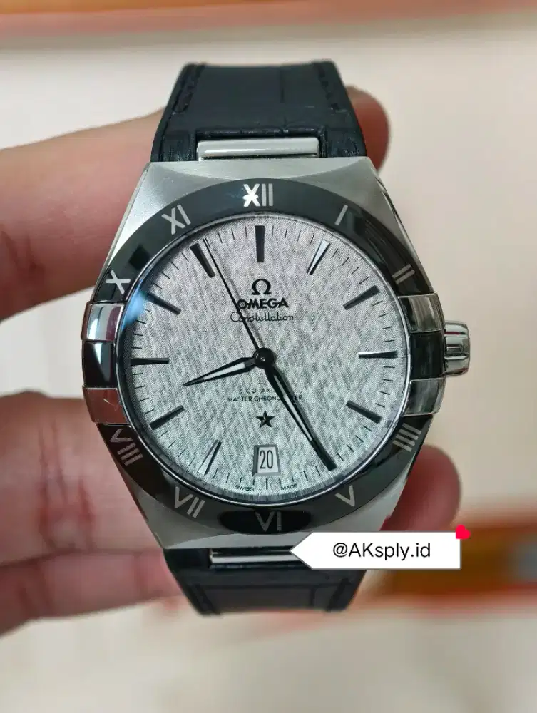 Omega Constellation Master Chronometer 41 Silk dial