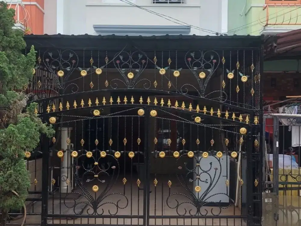 DIJUAL RUMAH BAGUS MINIMALIS HADAP TIMUR HARGA TERMURAH DI MUTIARA TAMAN PALEM