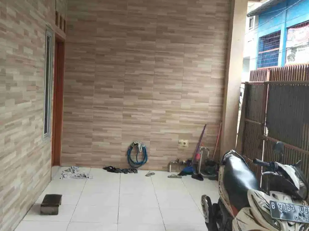 jual rumah di villa taman bandara