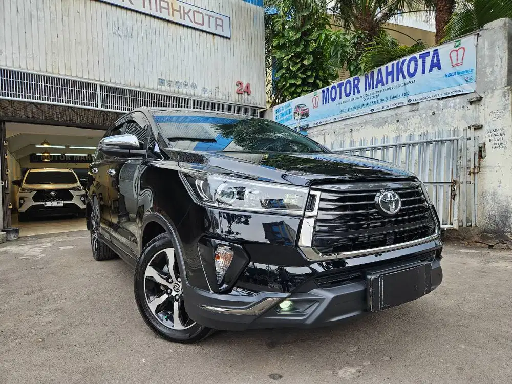 46 rb km antik Innova Venturer 2.4 Diesel at 2023 nik 2022 hitam disel