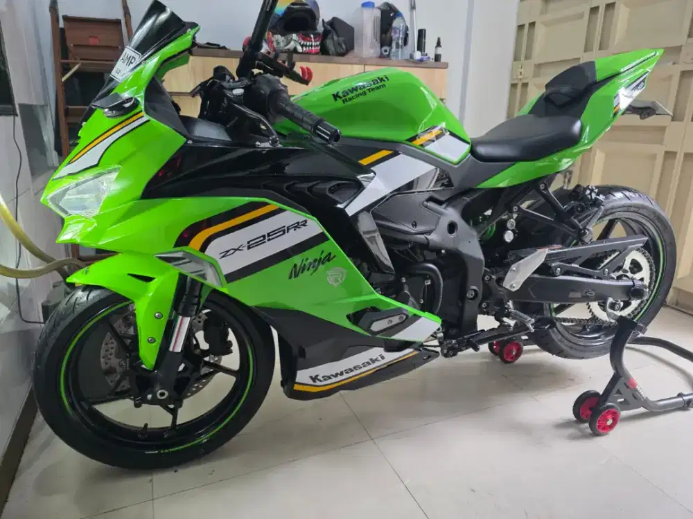 Ninja ZX 25 RR ABS QS KTRC 2025 livery