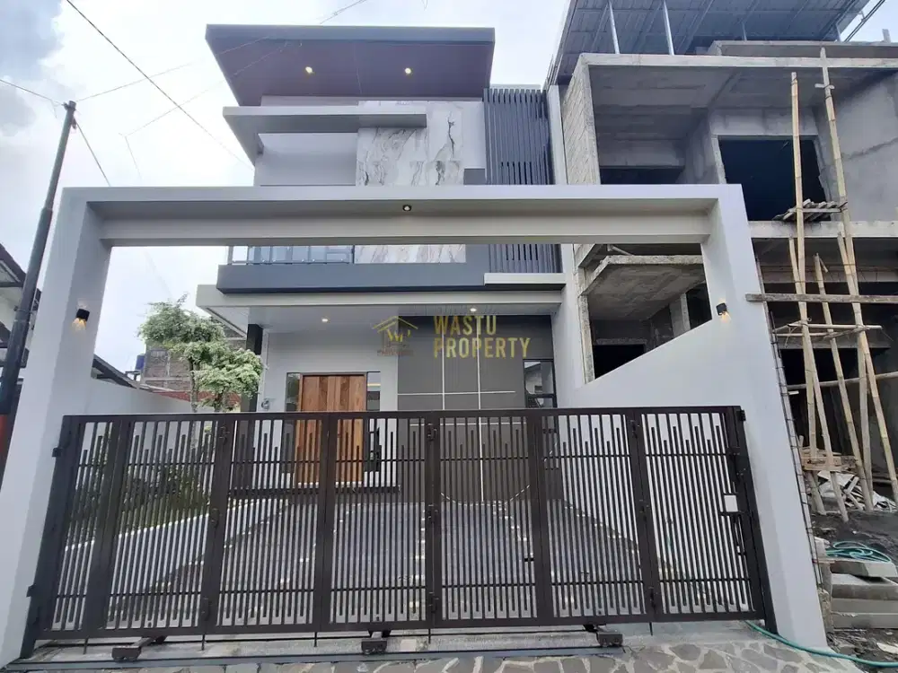 RUMAH MEWAH SIAP HUNI 2LT DEKAT JALAN KALIURANG KM7 DI NGAGLIK