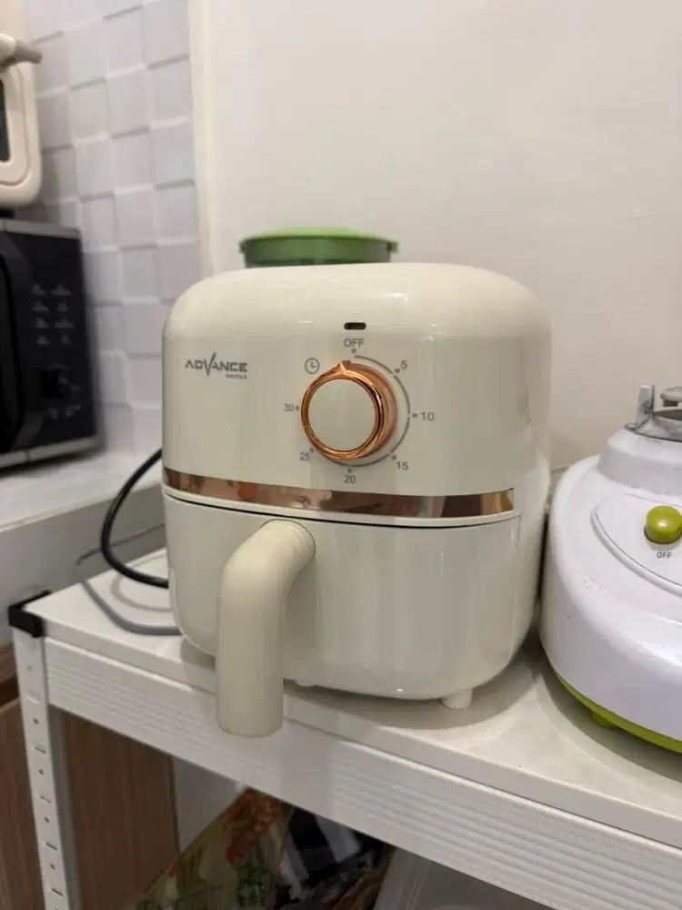 AIR FRYER ADVANCE ADF 24A MESIN PENGGORENG TANPA MINYAK LIKE NEW
