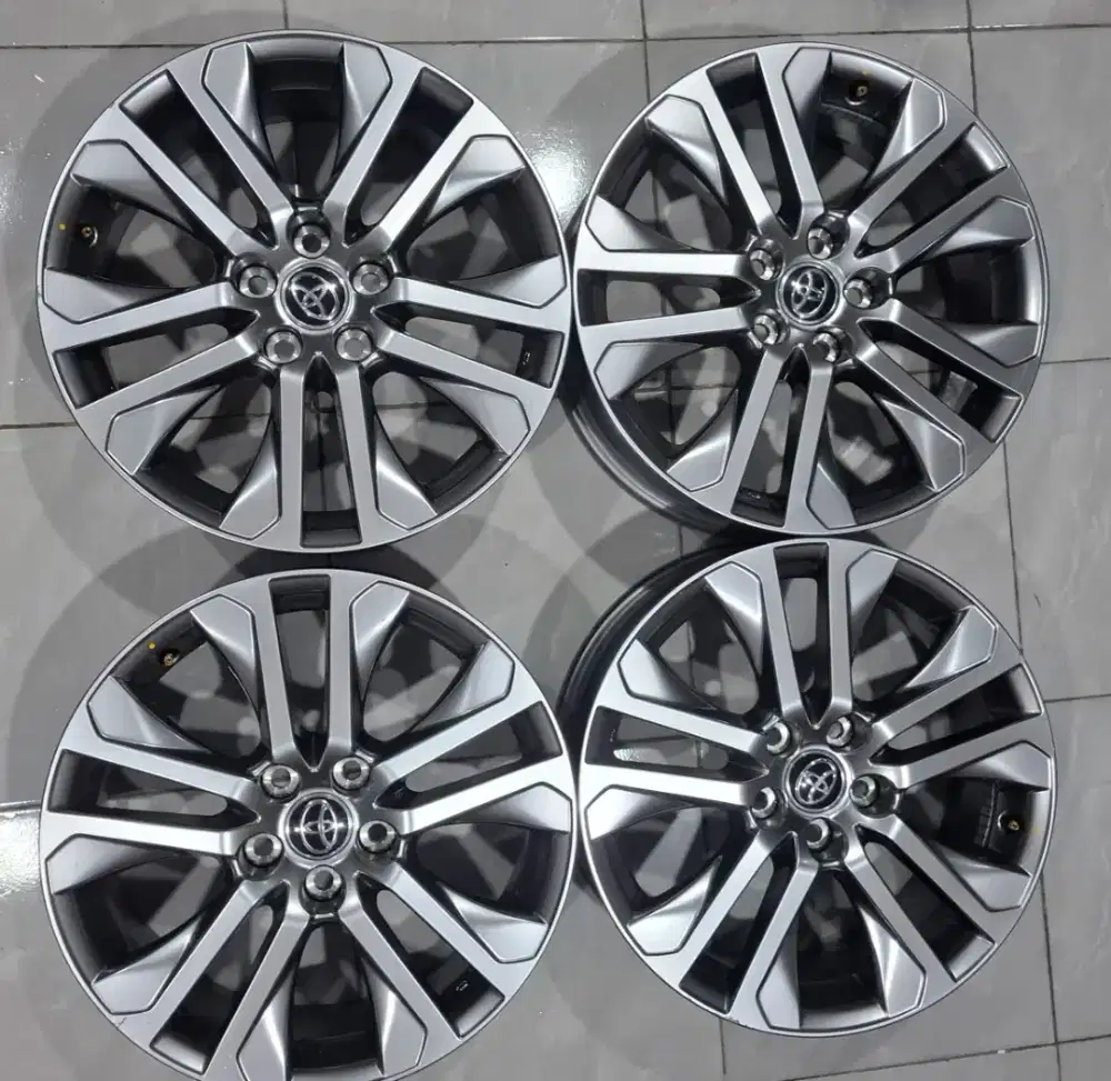 TURUN HARGA !!! VELG ORIGINAL INOVA ZENIX TYPE Q R18 (ORIGINAL TOYOTA)