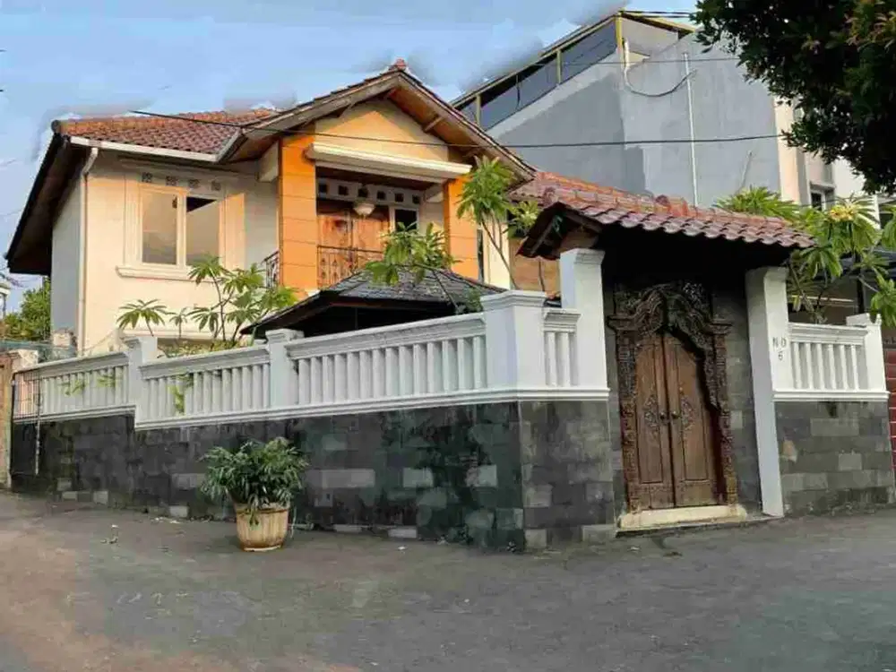 Dijual rumah bagus dengan gaya tropical modern di tanjung barat