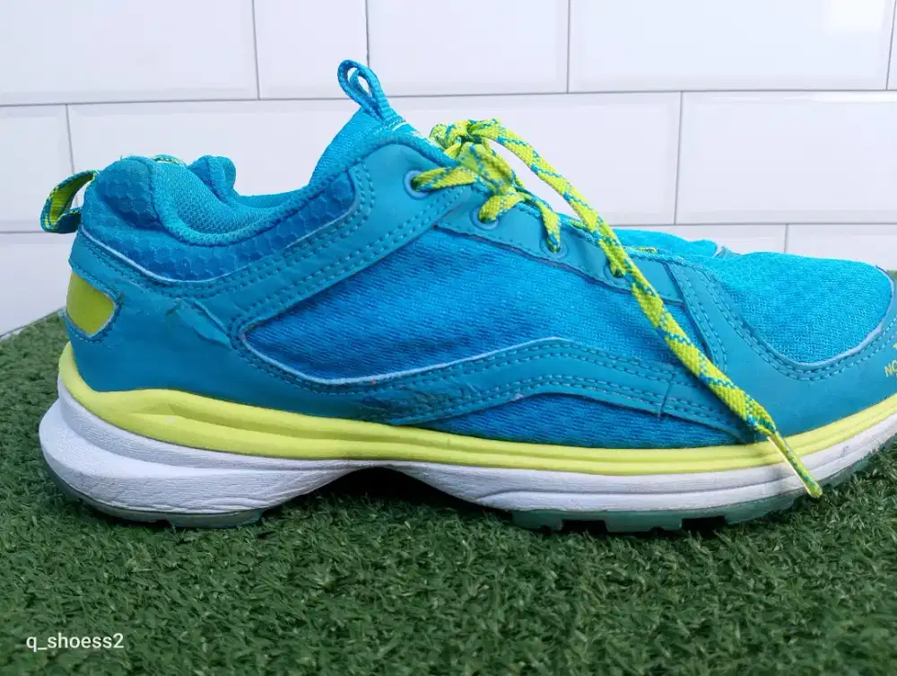 Sepatu hiking outdoor trekking trail runn THE NORTH FACE