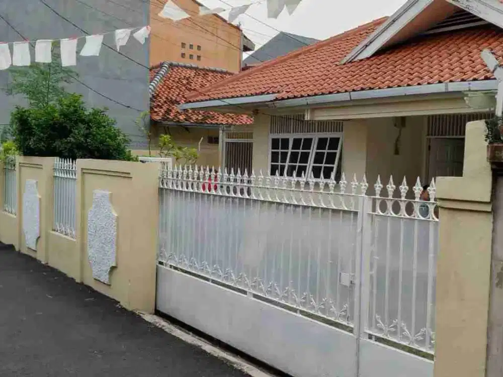 jual murah rumah cantik panggalan jati v ,jakarta timur.