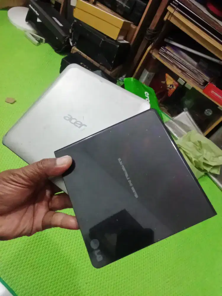DVD external merk ACER dan LG