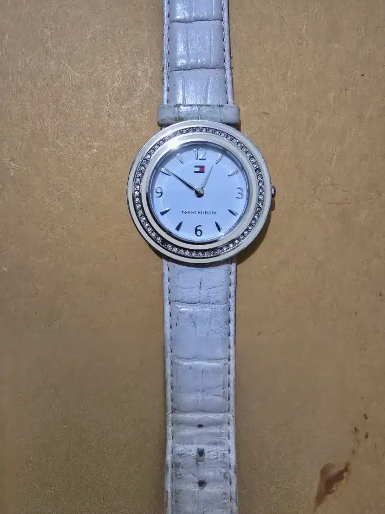 Jual aneka jam wanita