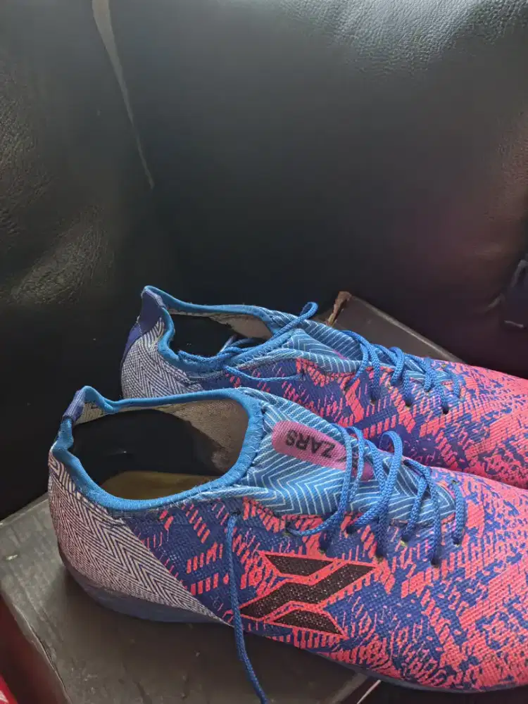 Sepatu futsal msh bagus