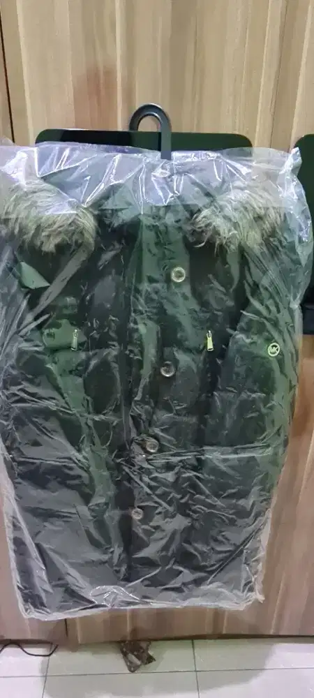 Baju dingin coat Merk Michael Kors