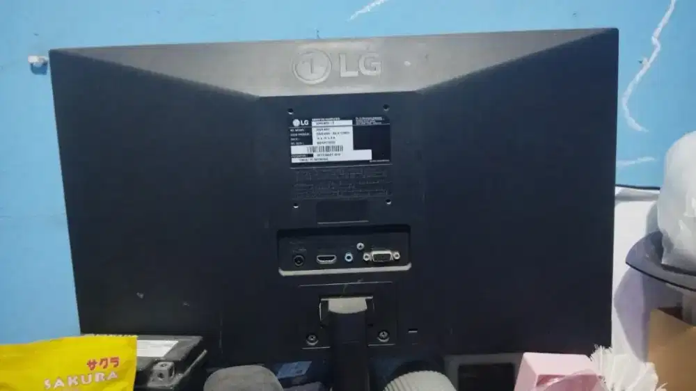 Monitor 20inch merk LG