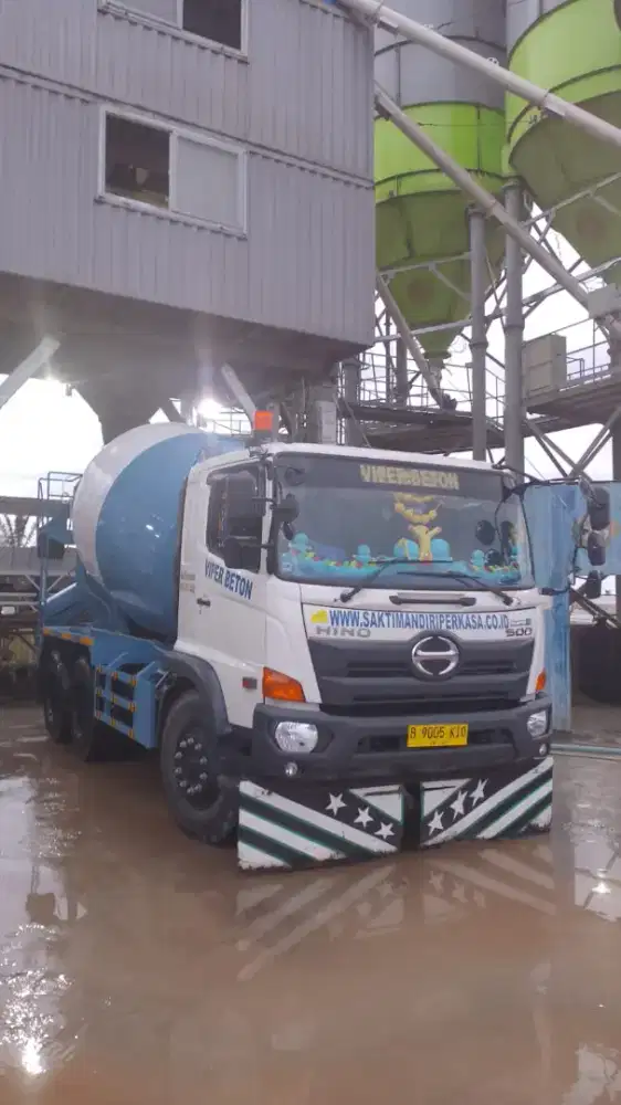 TRUK MIXER DAN DUMP