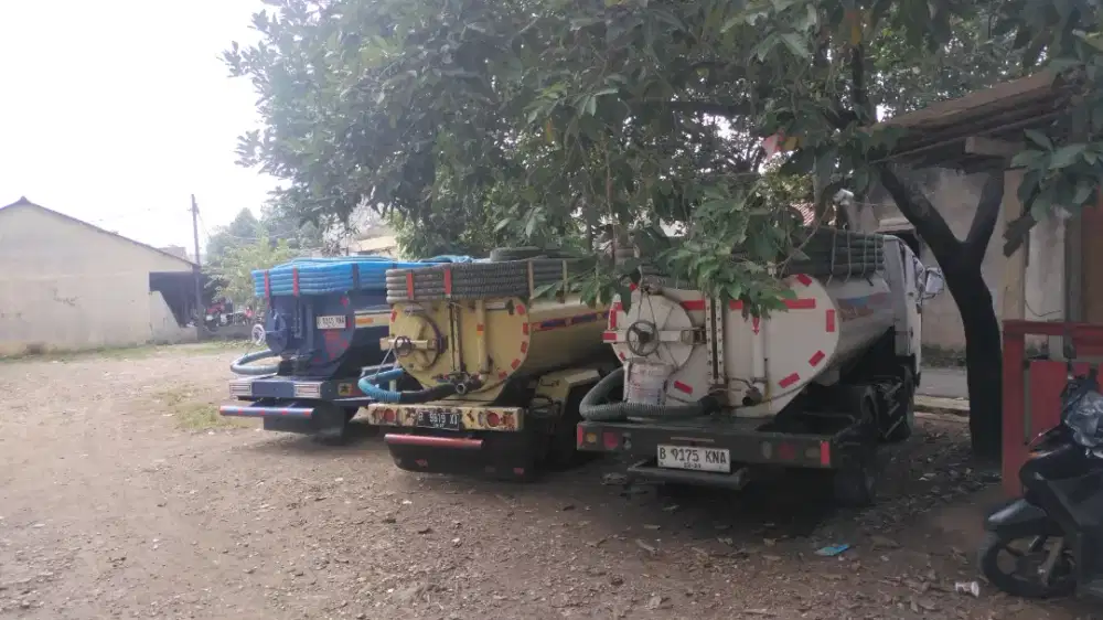 Sedot WC kelapa Gading