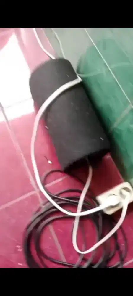 JUAL BTH jual murah 1 Box Speaker aktif Kondisi Msh Bgs Gak Rsk