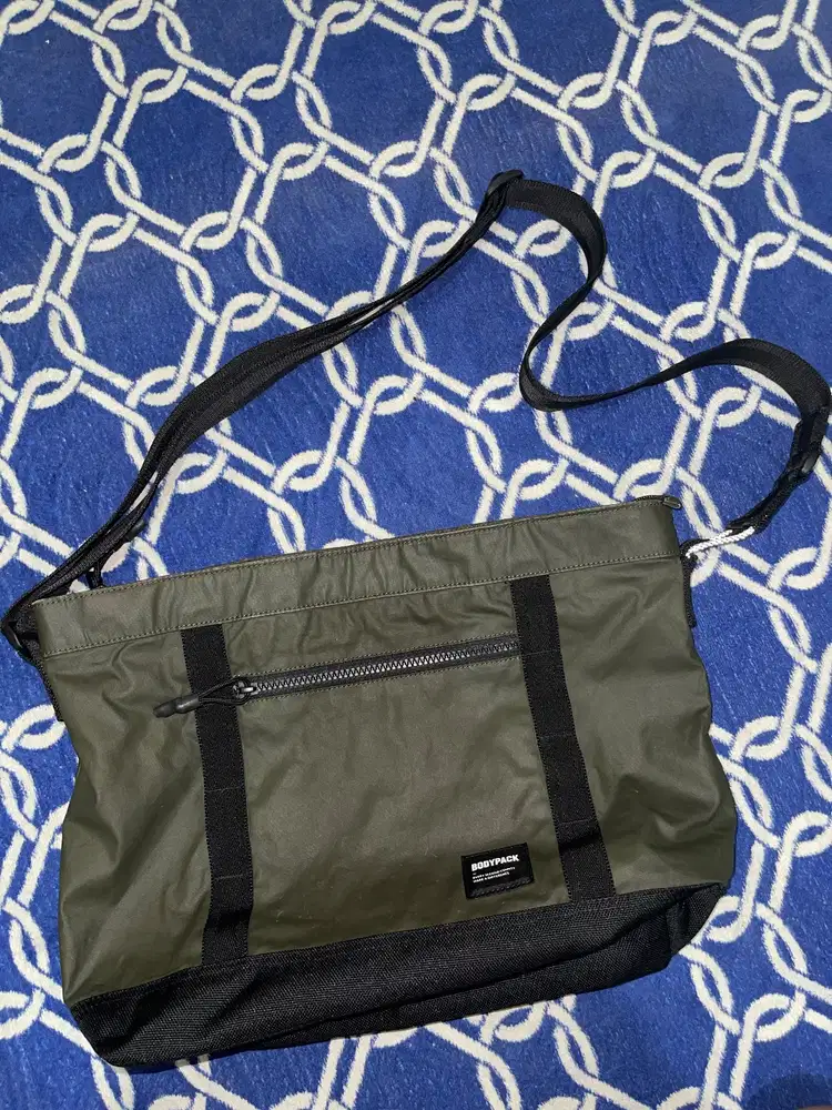 Tas Selempang Bodypack