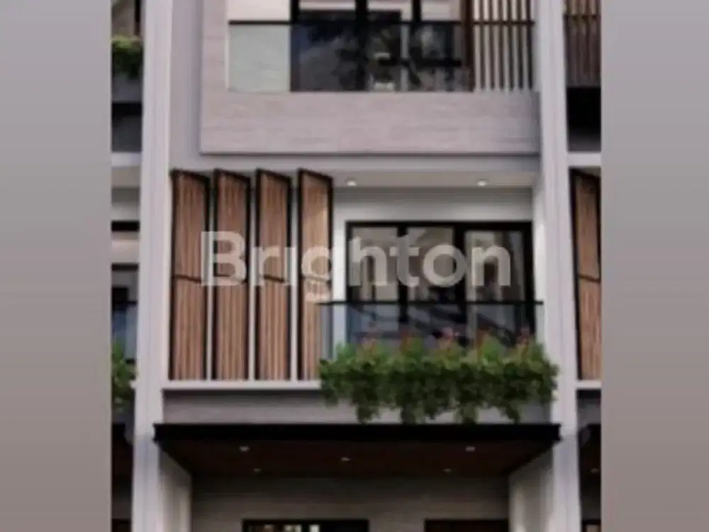 RUMAH INDENT 3 LANTAI GREENVILLE