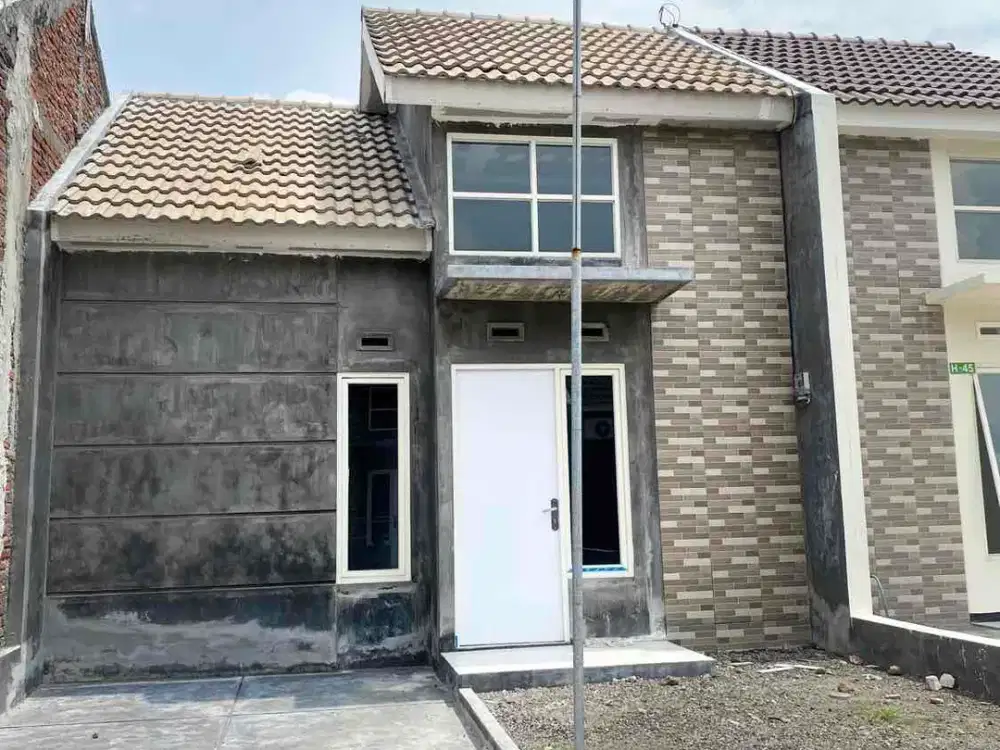 DI JUAL RUMAH  DI KOTA MOJOKERTO SHM