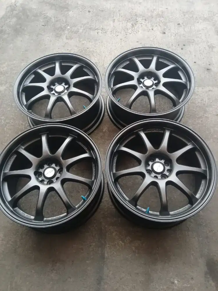 Work Emotion XD9 18 pcd 4x100 Japan