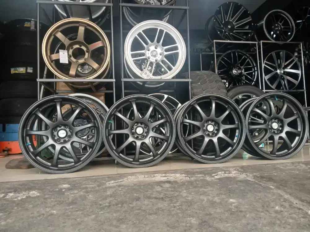 Work Emotion XD9 18 pcd 4x100 Japan