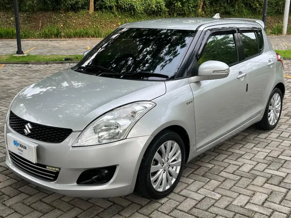 DP 10Jt! Swift GX AT Low KM 2013