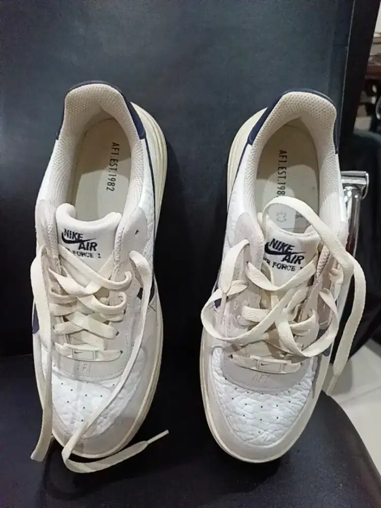 Sepatu Nike wanita AF1