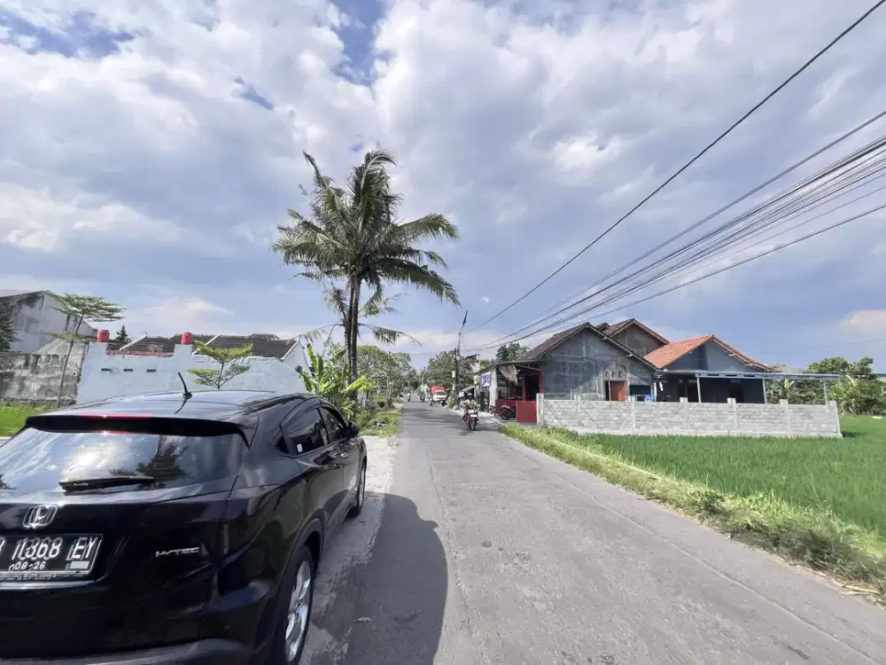 Dekat Pintu Toll & Kampus UMY: SHM, Barat Malioboro