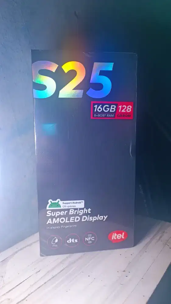 Hp itel s25 kondisi baru+smart watch