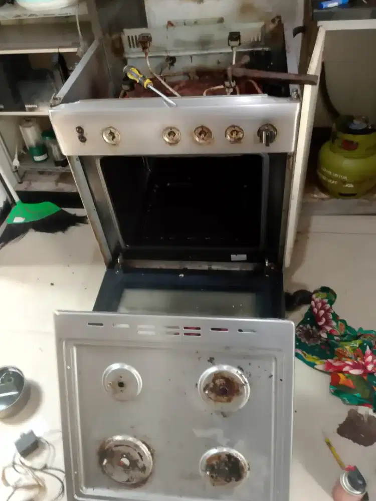 Home service kompor gas oven dan lain-lain langsung selesai