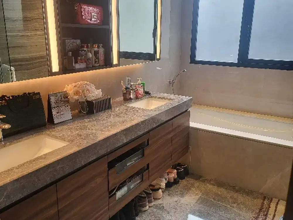 DIJUAL RUMAH NAVAPARK LAUREL BSD