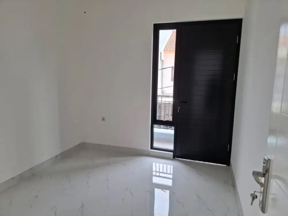 DIJUAL RUMAH BRAND NEW REGENSI MELATI MAS SERPONG TANGERANG