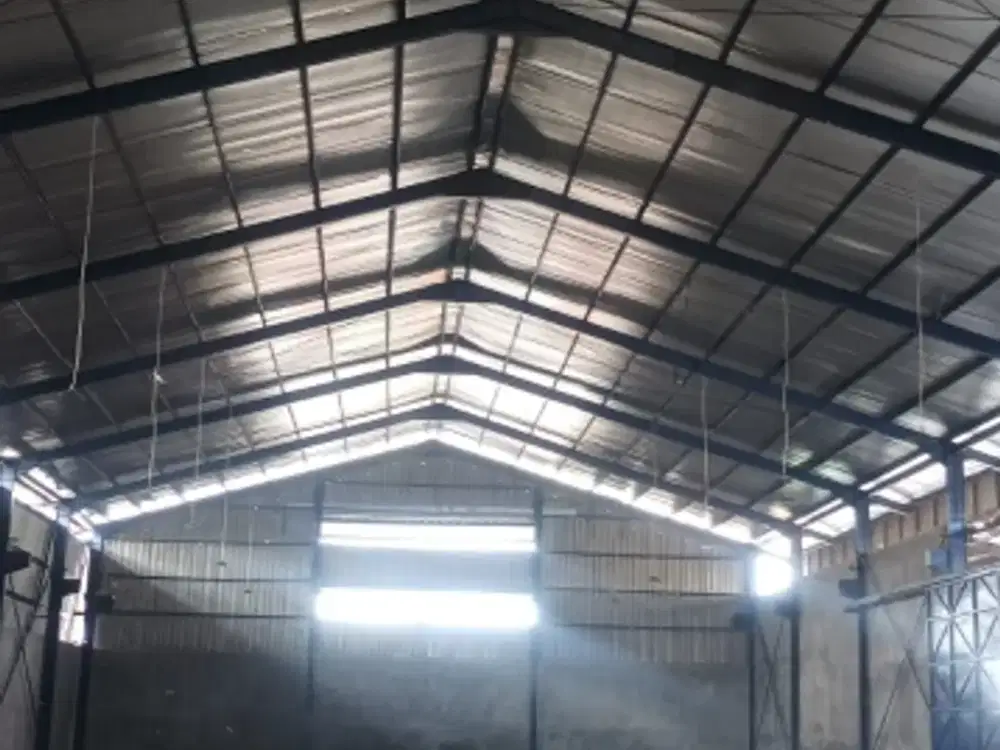 DISEWA GUDANG DI KAVLING DPR CIPONDOH