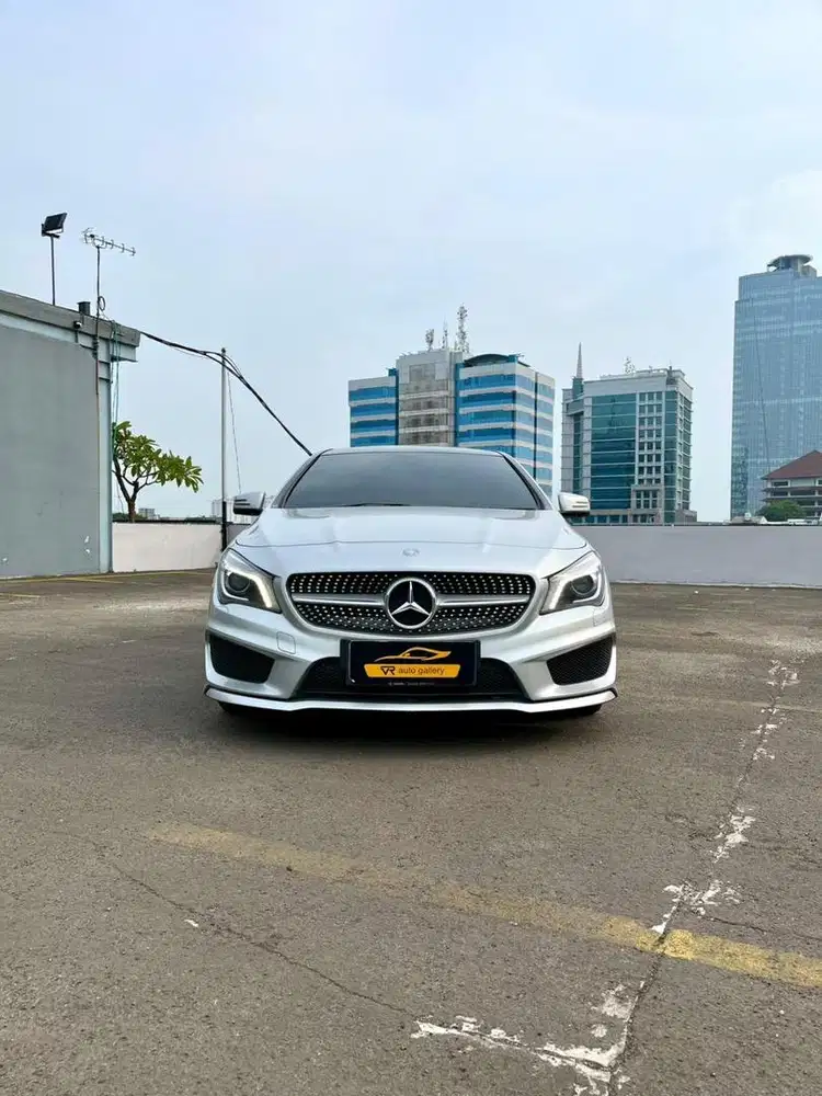 Mercedes Benz CLA 200 AMG 2016