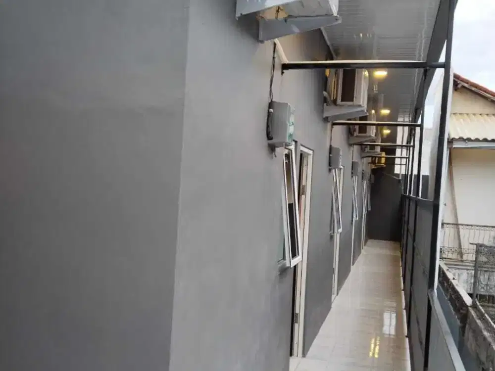 Rumah Dibawah Harga Pasar Di Jalan Raya Batu Ampar Kramat Jati Jakarta